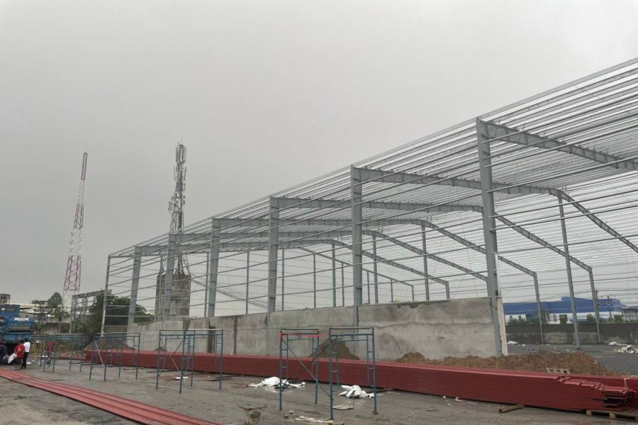 NHÀ THÉP TIỀN CHẾ RỘNG 46M DÀI 96M NHÀ THÉP TIỀN CHẾ RỘNG 46M DÀI 96M